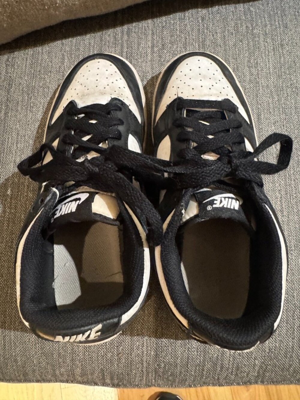 Nike Dunk Low Panda GS Black White Sneakers Youth 4Y - Picture 2 of 9